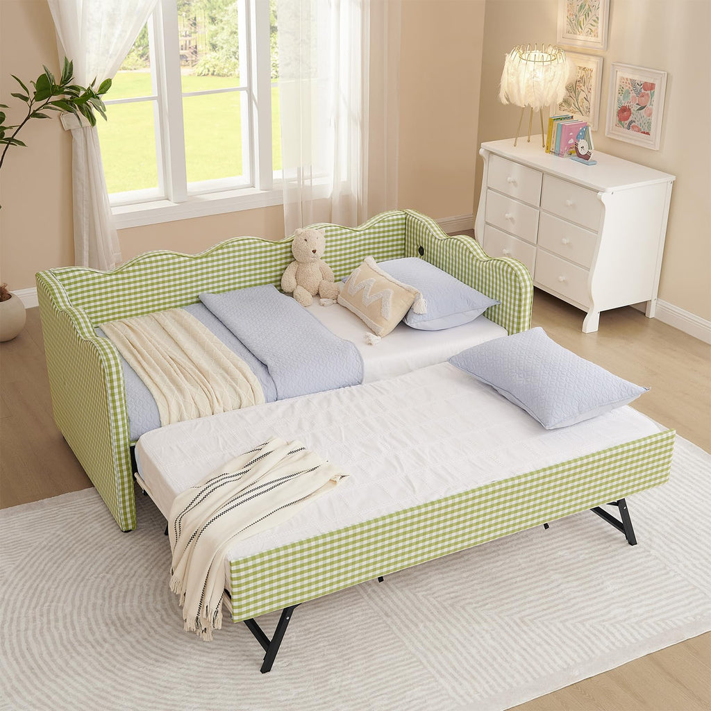 81-inch Twin to King Size Gingham Linen Upholstered Daybed with USB Charging Ports T103605